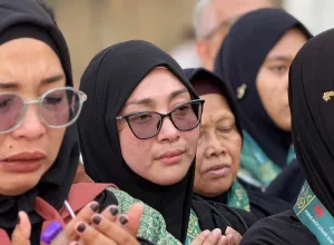 Gallery RAToUr Hajj & Umrah 80 ~dl/2026/1/14/0d006579_528c_4b8d_9d31_c8a16e9d80f5